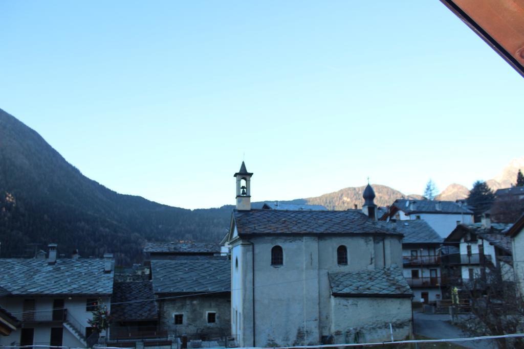 Maison Leveque Brusson Esterno foto